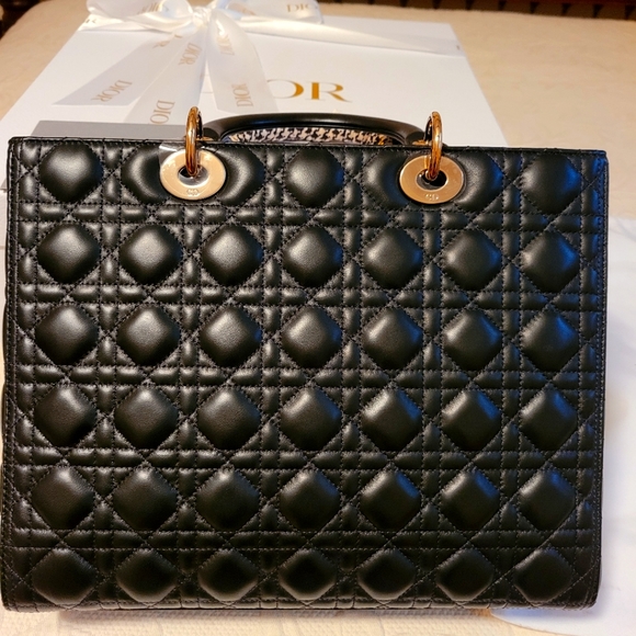 Lady Dior Large Size. EUC - Picture 7 of 17